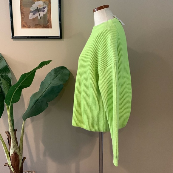 NWT Lou & Grey Cropped Neon Green Cable Knit Sweater, Wool Alpaca Blend, Size M - Picture 5 of 16